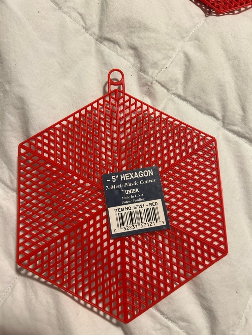 Uniek 5" Hexagon Plastic Canvas - Red